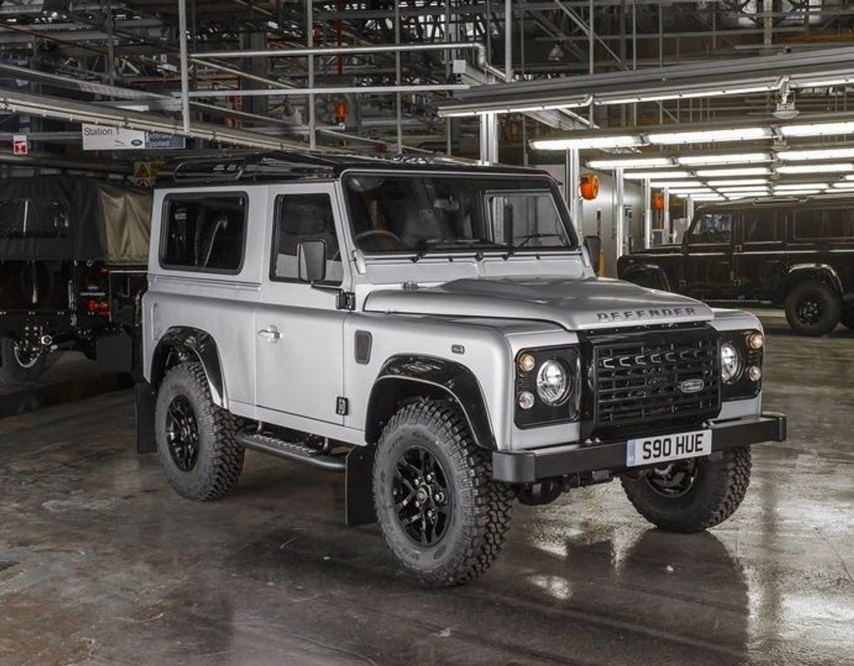 Land Rover Defender 2000000 For Auction Carscoza