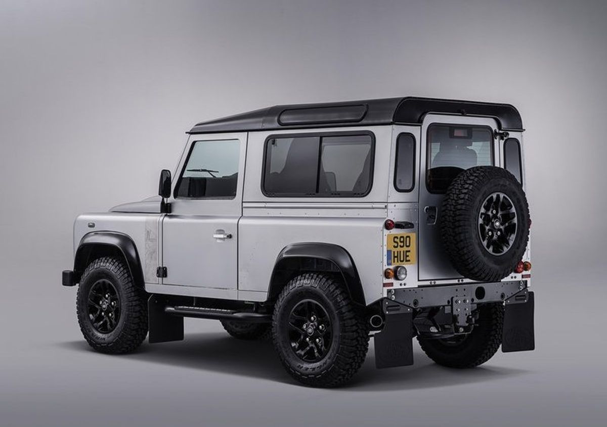 Land Rover Defender 2000000 For Auction Carscoza