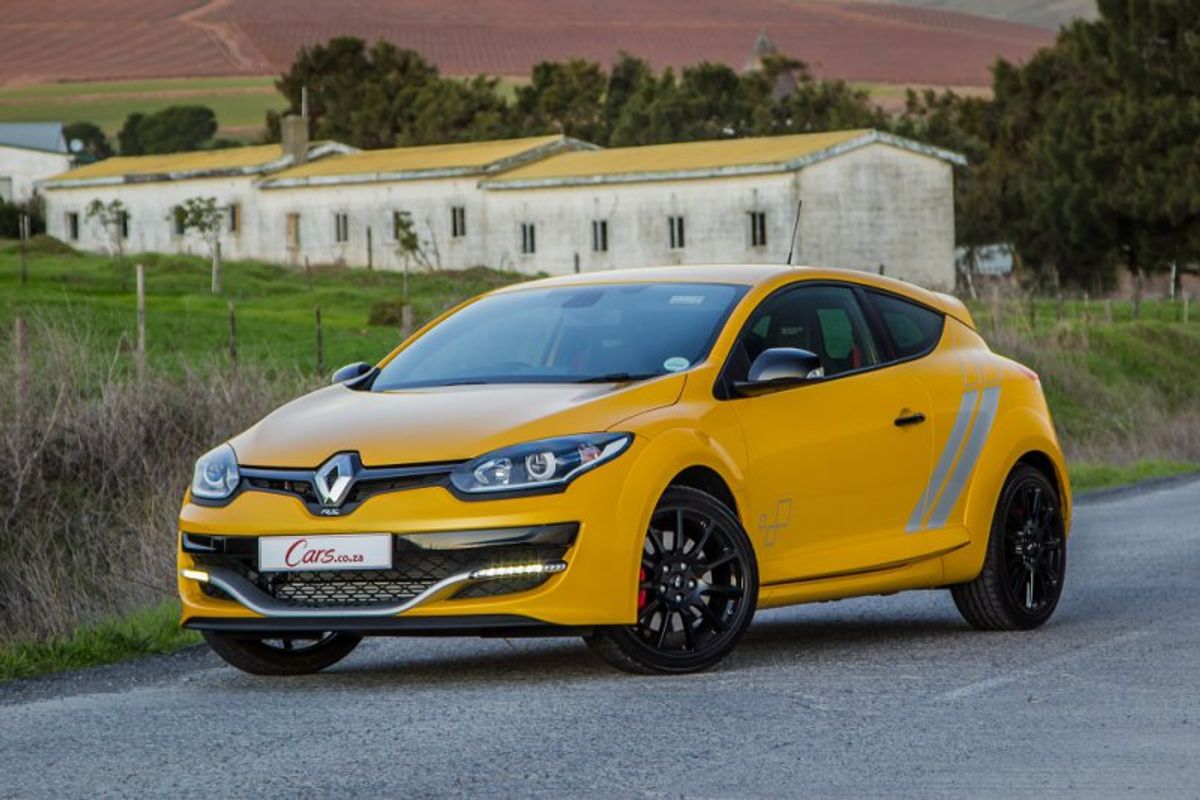 Renault Megane RS 275 Trophy (2015) Review - Cars.co.za