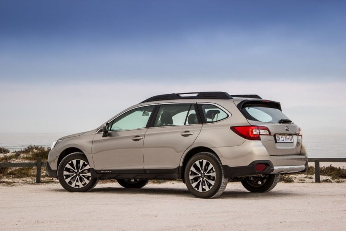 Subaru Outback 2.0 Diesel Lineartronic CVT (2015) Review