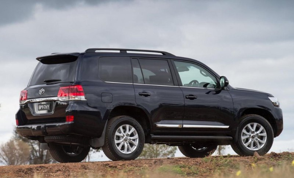 Toyota land cruiser 2016