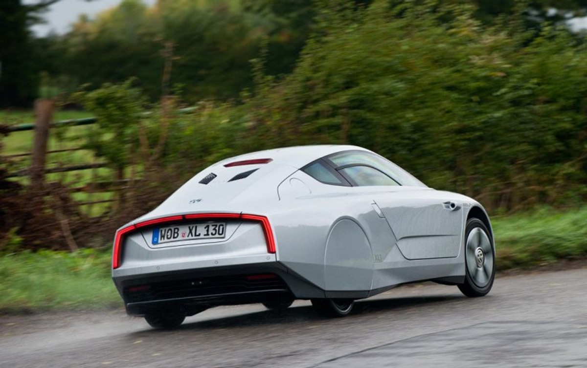 Volkswagen XL1 Officially Goes on Sale Cars.co.za