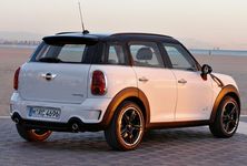 New Mini Countryman Gets Summer Refresh Cars Co Za