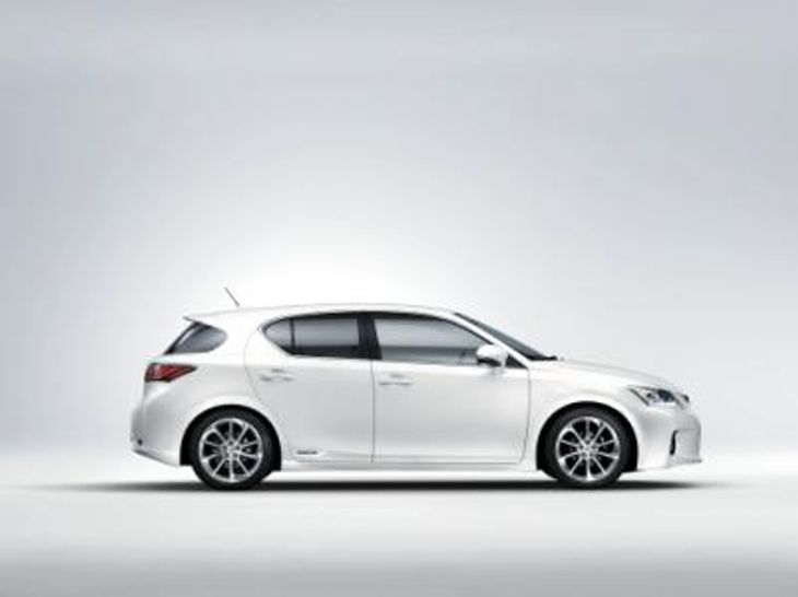 New Lexus CT 200h Premium Compact Hybrid For U.S. Market - Cars.co.za