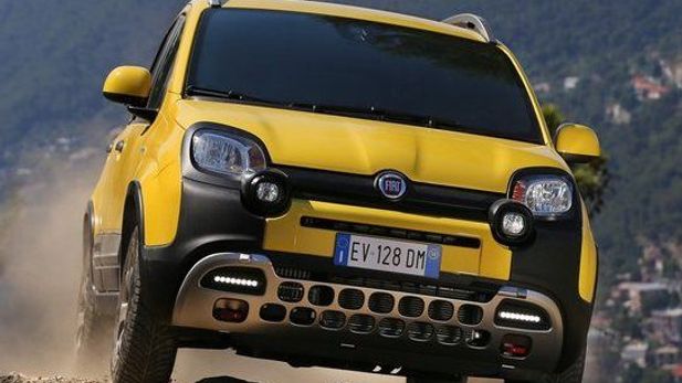 Rugged Fiat Panda Cross Shows Up Ahead Of Geneva Debut