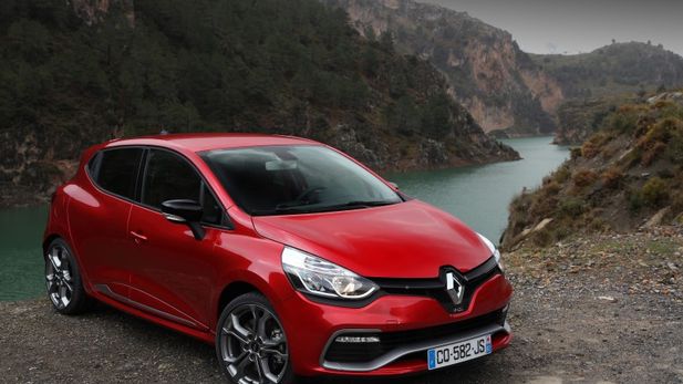 The New Renault Clio RS Sport 200 EDC In SA – Specs and Prices
