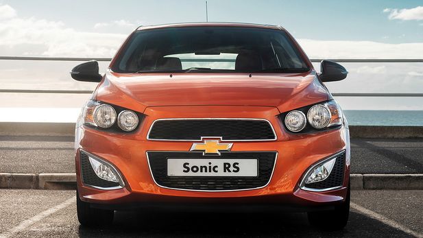Chevrolet Sonic RS (2014) Review