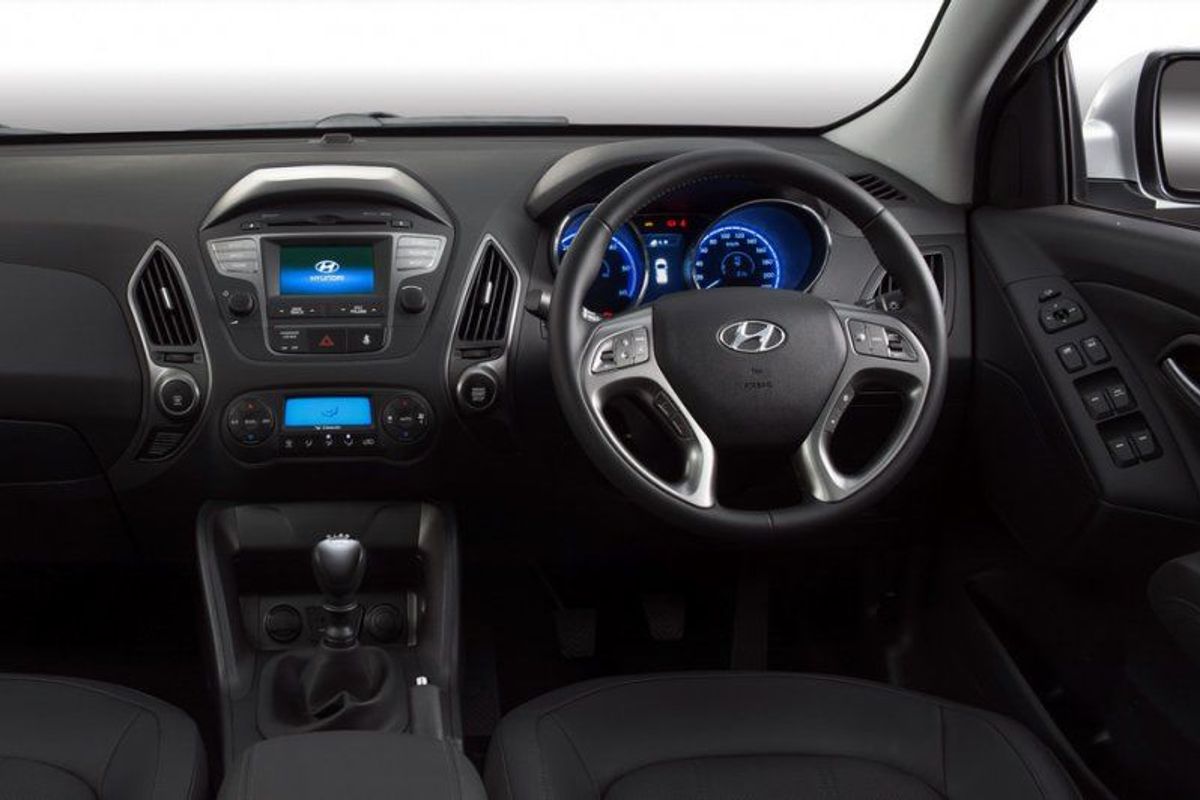 Hyundai ix35 Review, Price & Features