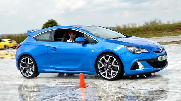 We Attend Opel Driving Experience (Video)