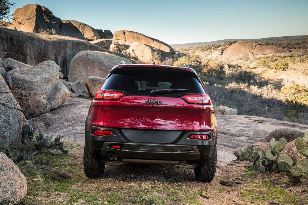 Upgraded 2014 Jeep Cherokee Arrives In SA - Specs and Prices