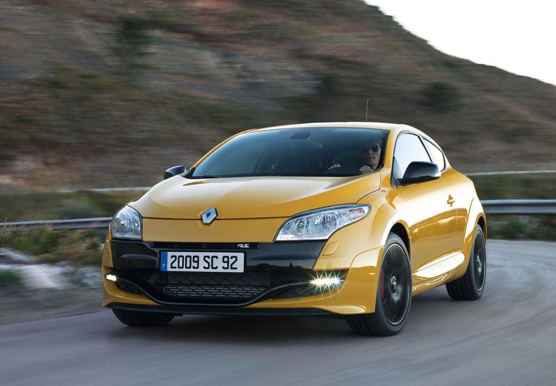 Top 10 fastest accelerating cars under R550k