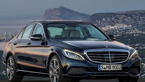 2015 Mercedes-Benz C-Class Exposed In Leaked Image