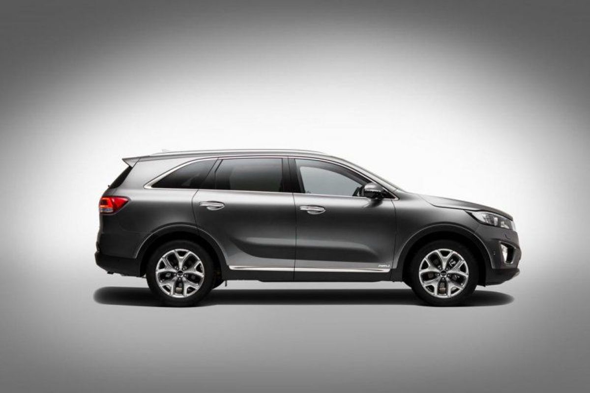 Kia Reveals the 2015 Sorento Ahead of Paris Debut