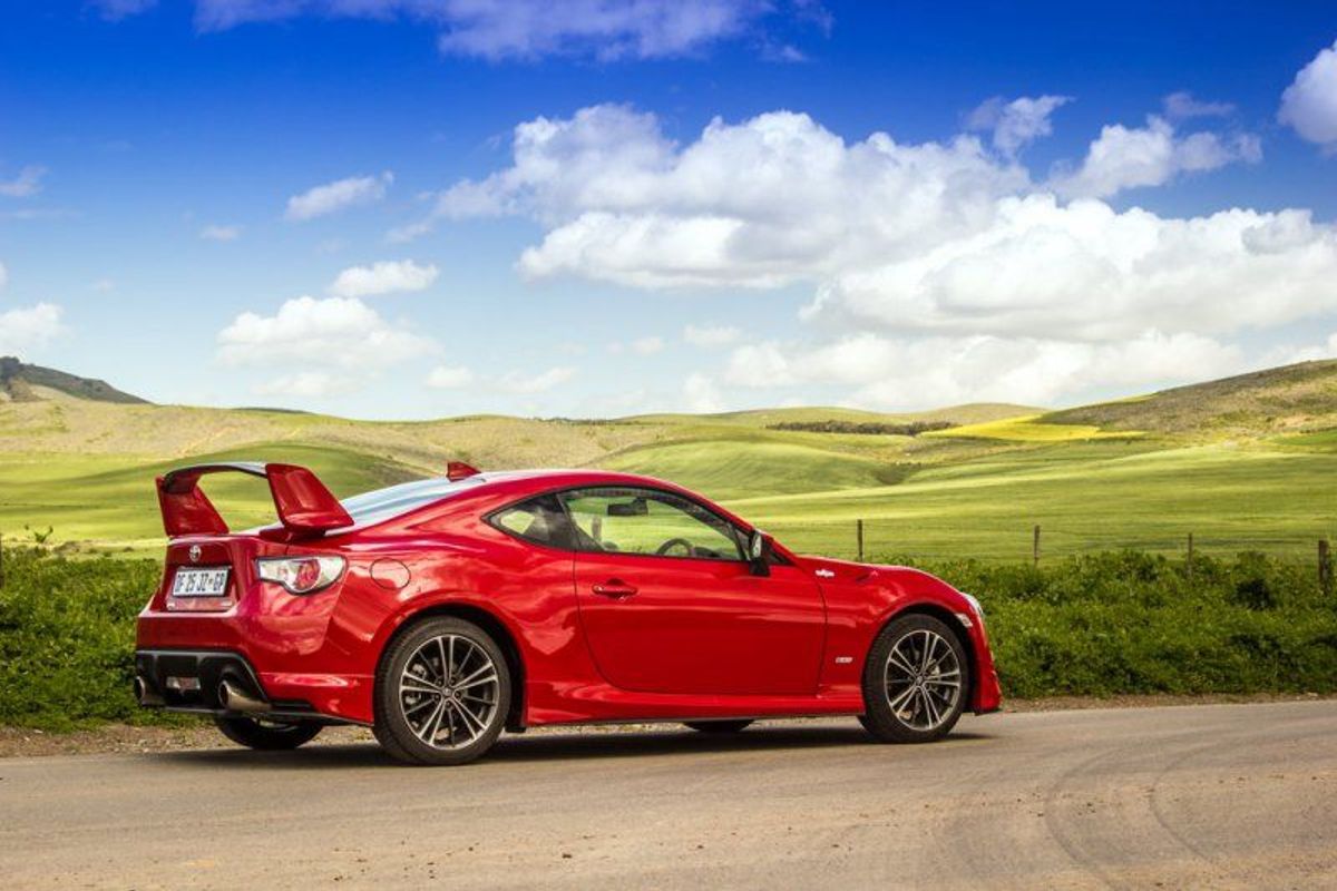 2014 Toyota 86 Limited Edition Review