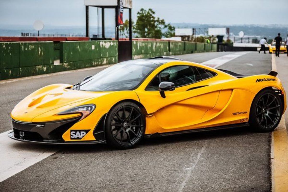 McLaren P1 Breaks Kyalami Lap Record (Video)