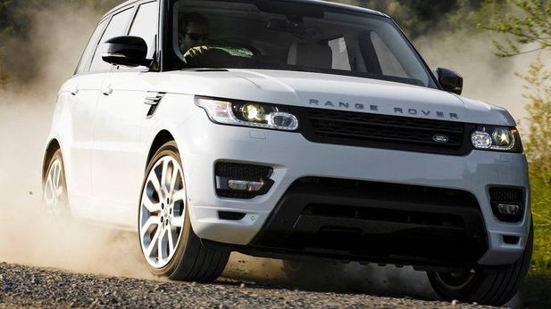 2015 Range Rover and Range Rover Sport Introduced With More Power and New Tech (Video)