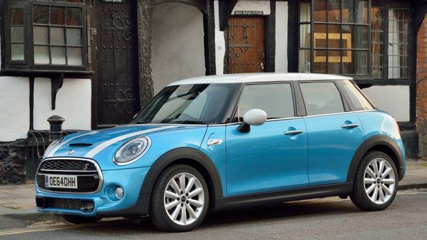 Mini 5-Door (2014) Driven
