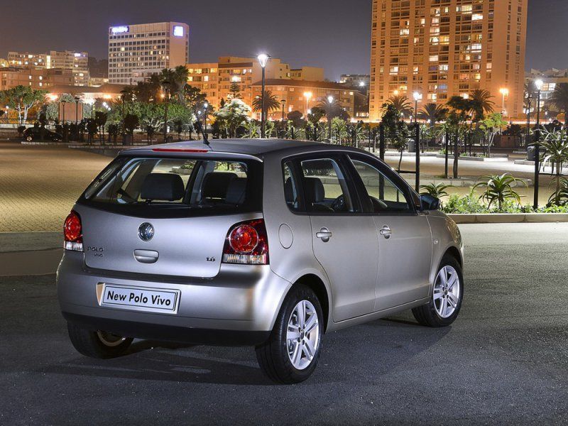 Polo hatchback online 2014