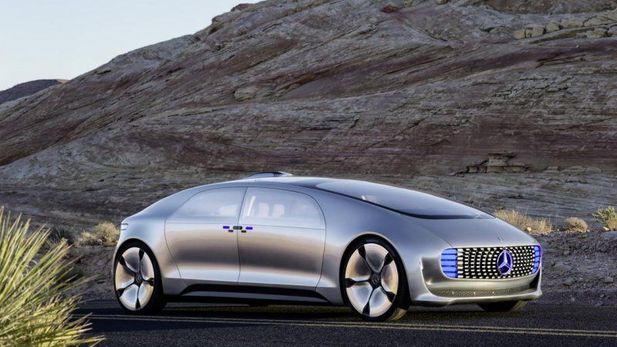Mercedes-Benz F 015 Autonomous Car (Video)