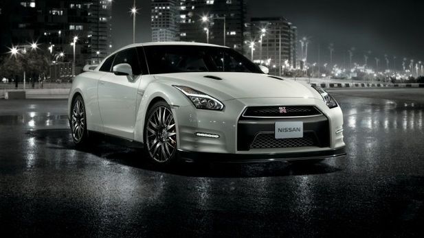 2015 Nissan GT-R Specs and Pricing Announced (Video)