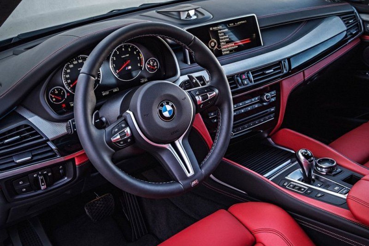 BMW X5 M & X6 M (2015) First Drive