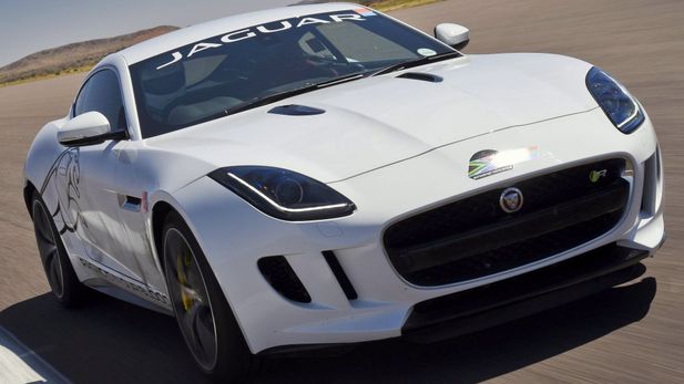 Jaguar F-Type R Coupe Breaks SA Land Speed Record