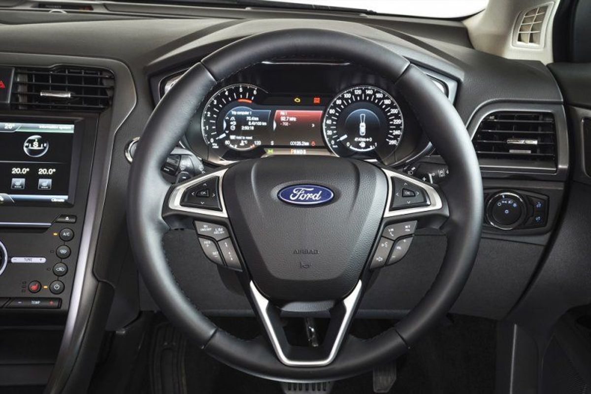 Ford Fusion 1.5 EcoBoost (2015) Review