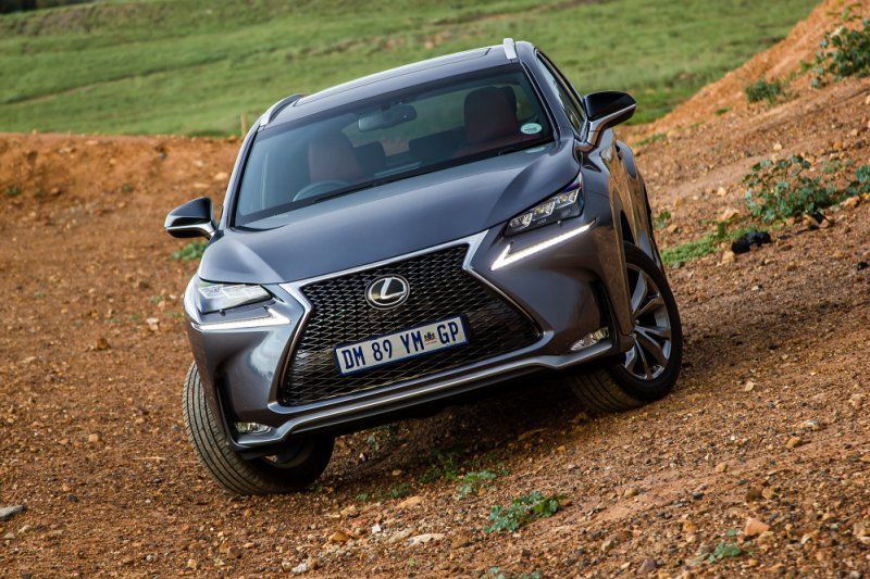 レクサス　NX200t Lexus NX 200t F-Sport (2015) Review
