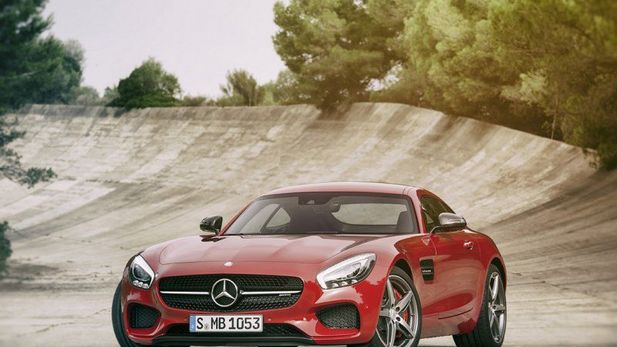 Mercedes-AMG GT (2015) First Drive