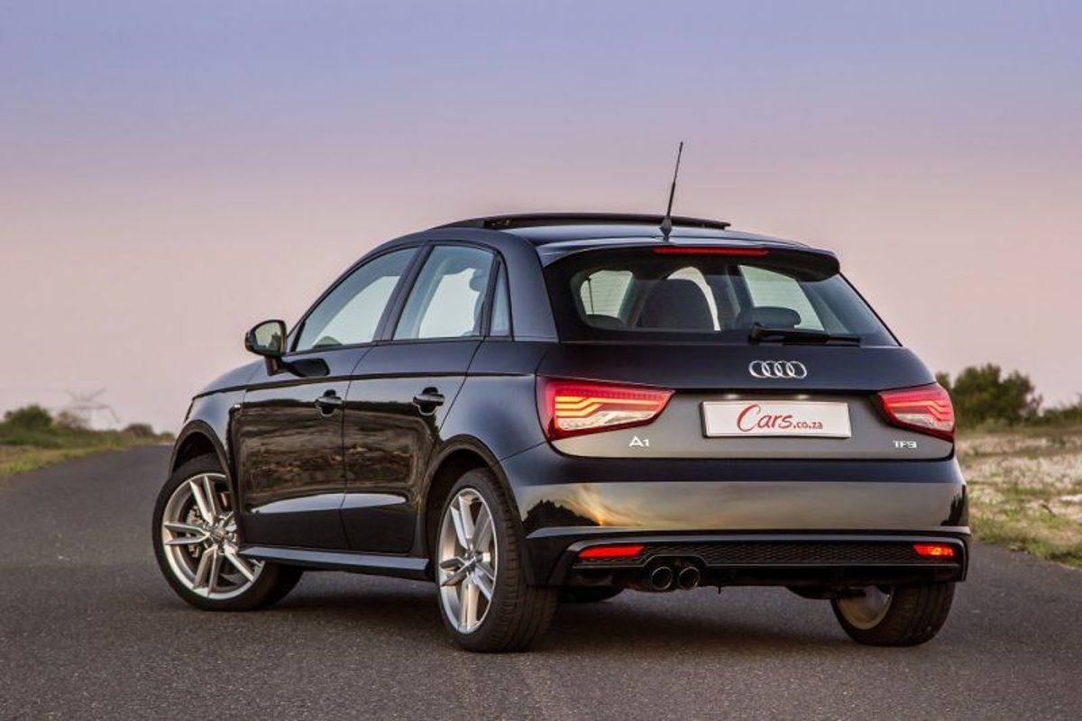 Audi A1 1 8T FSI 2015 Review