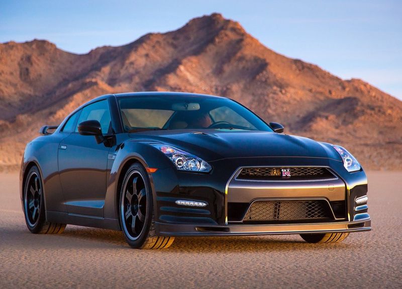 Nissan GT-R Black Edition