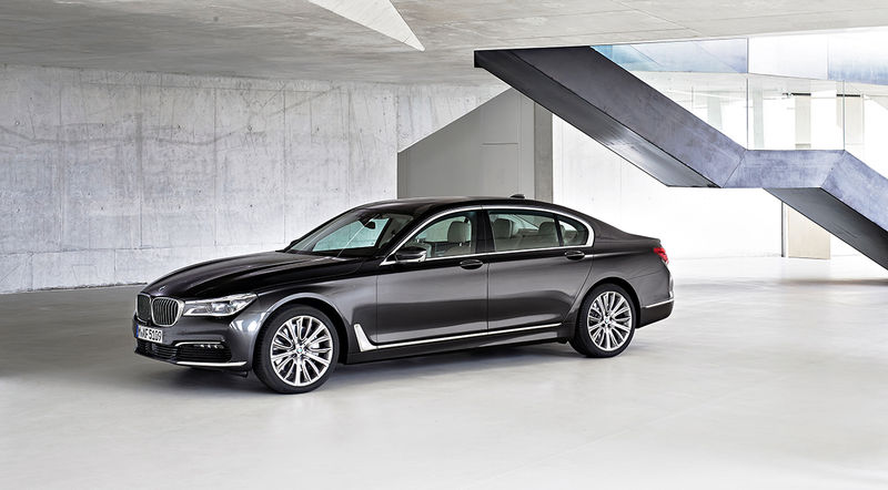 2016-bmw-7-series-1