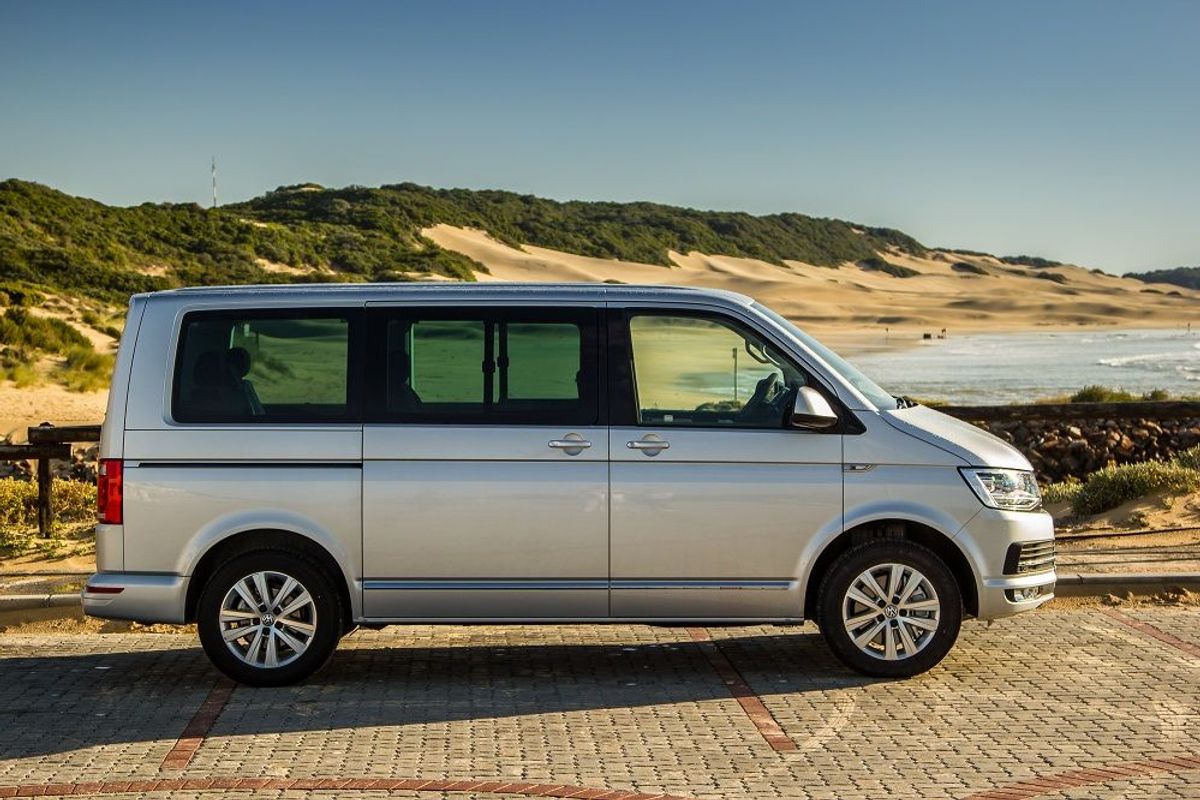Volkswagen Multivan 2015 T6 (2015 - 2019) reviews, technical data, prices