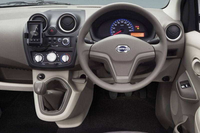 nissan datsun go 2015 model