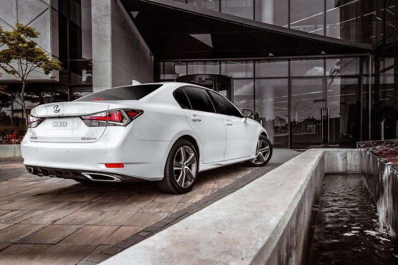 Lexus GS updated for 2016