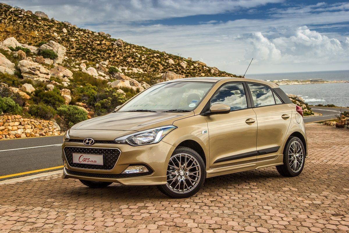 Hyundai i20 1.4 Sport (2016) Review Cars.co.za News