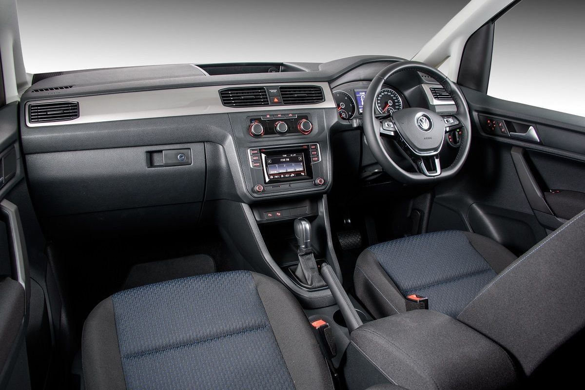 Volkswagen Caddy Maxi Trendline 2.0 TDI DSG (2016) Review