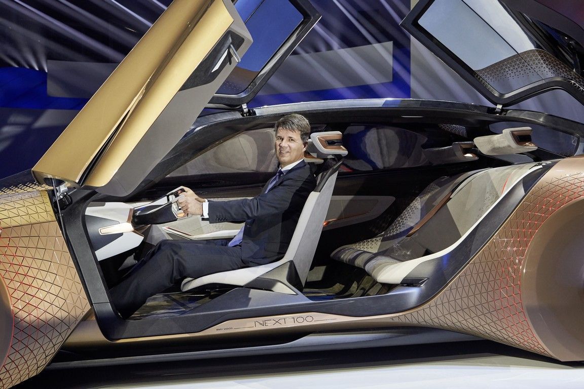 Bmw vision next 100 hot sale interior