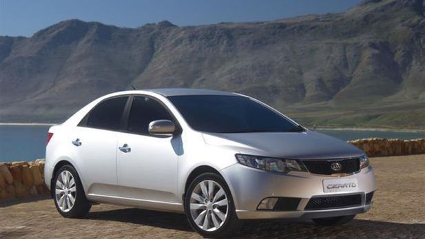 Kia Cerato 1,6 EX (2009) Driving Impression