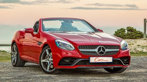 Mercedes-Benz SLC300 (2016) Review