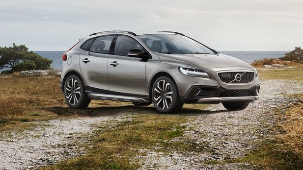Volvo V40 Cross Country D4 Review