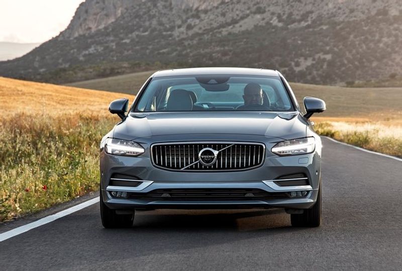 5 Reasons Why The Volvo S90 Matters