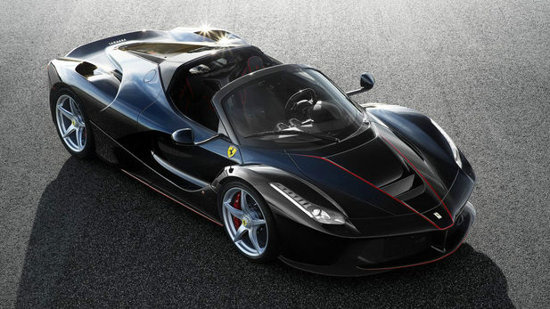 Ferrari LaFerrari Spider revealed