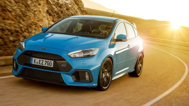Ford Focus RS (2016) Specs & Price