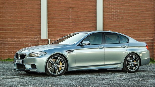 BMW M5 Pure Metal (2016) Review