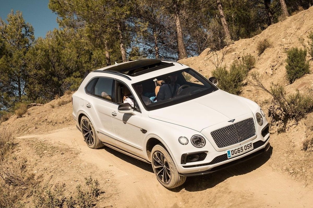 Top 5 Cool Facts Bentley Bentayga
