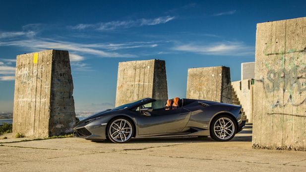Lamborghini Huracan LP610-4 Spyder (2016) Review