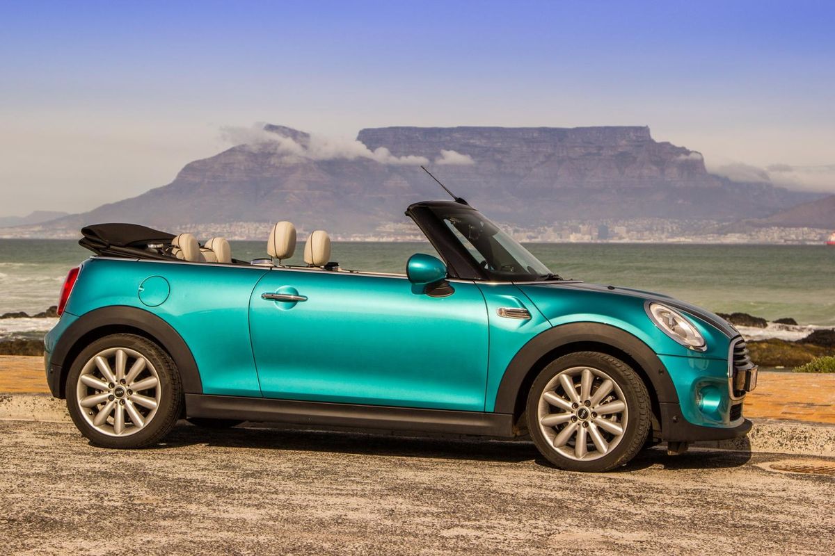 Mini Cooper Convertible Auto (2016) Review