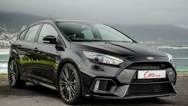 Ford Focus RS (2016) Review