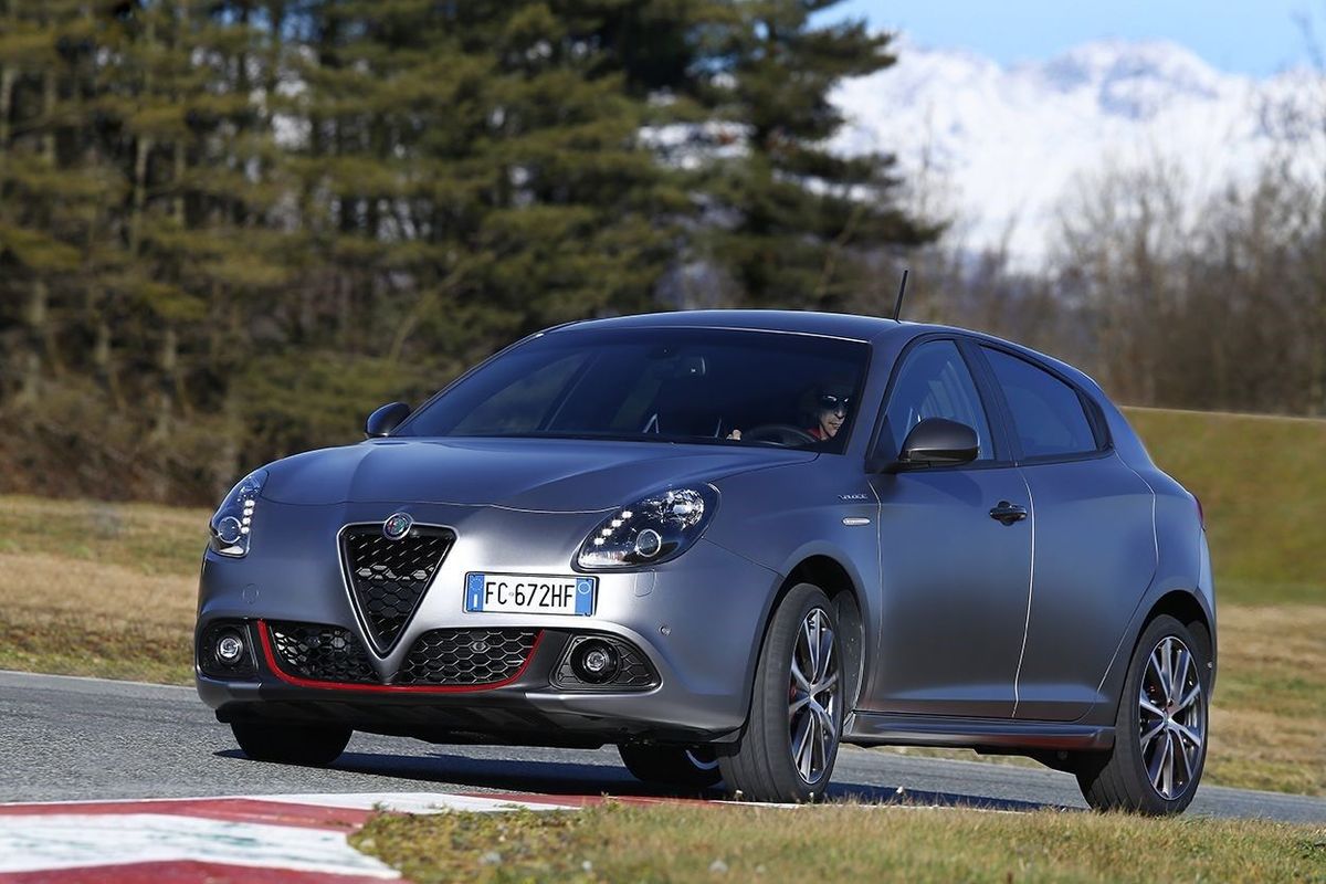 Alfa Romeo Giulietta (2016) Specs & Price